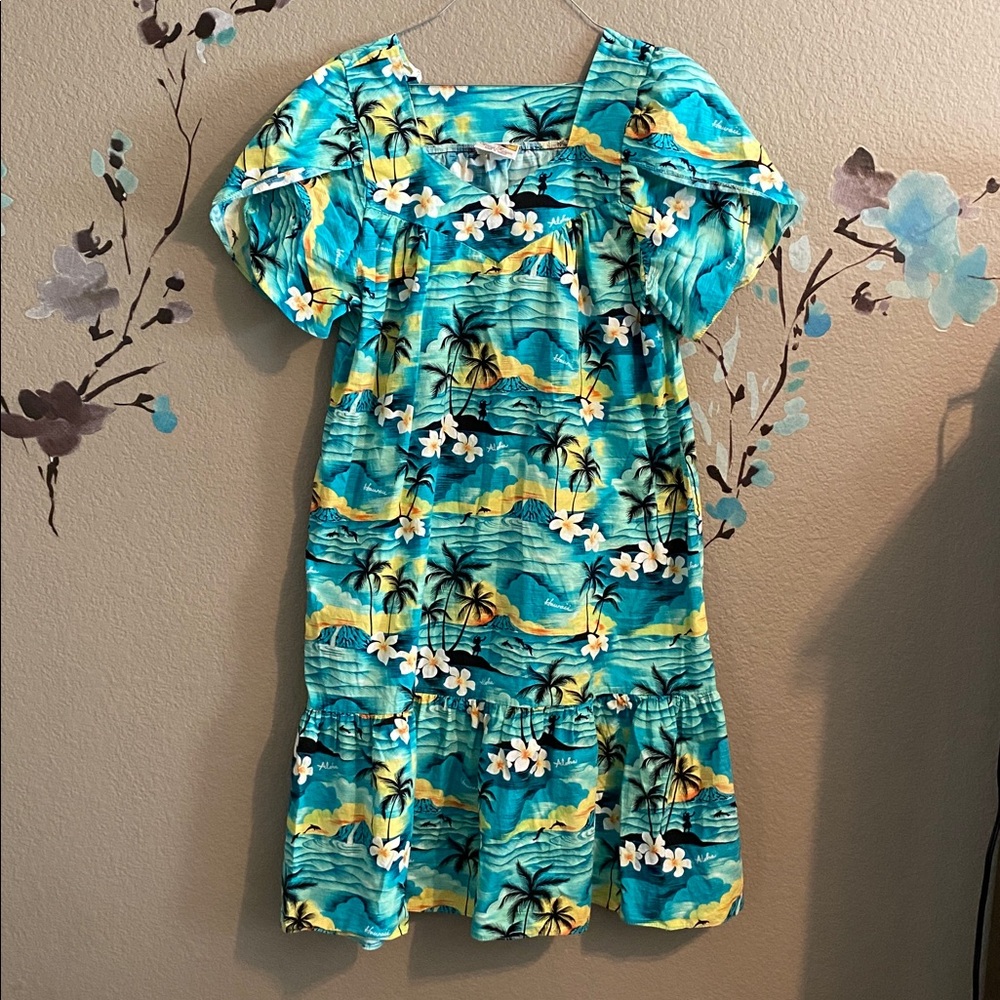 Winnie fashion Vintage Hawaiian Mumu L